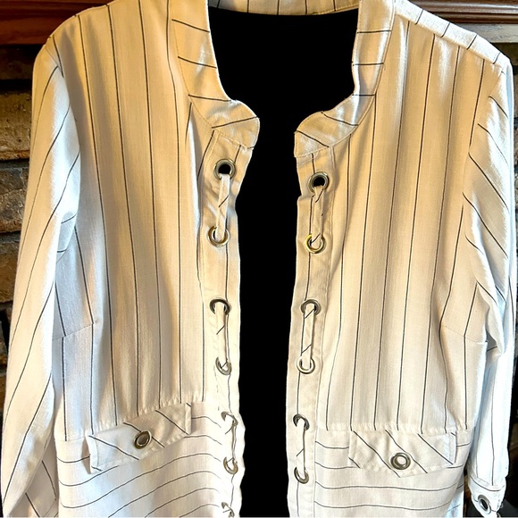 Multiples Jacket - Size Large - Picture 6 of 14
